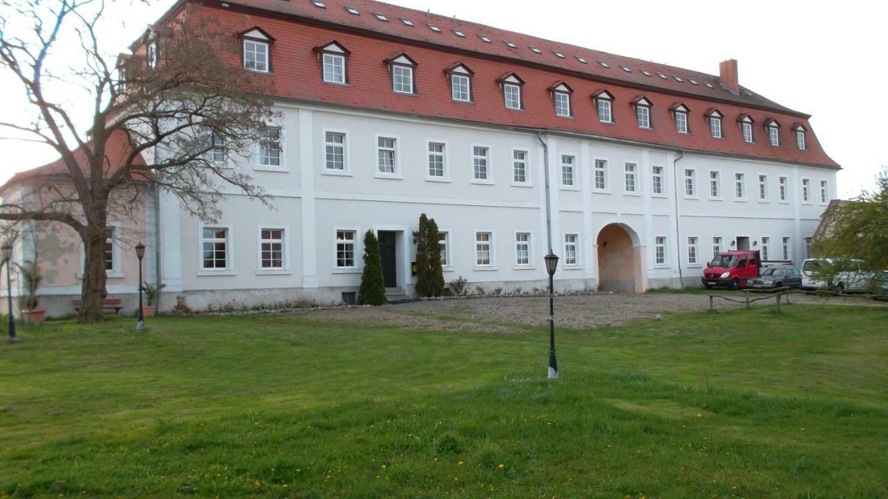Domaene-Badetz Hotel Екстериор снимка